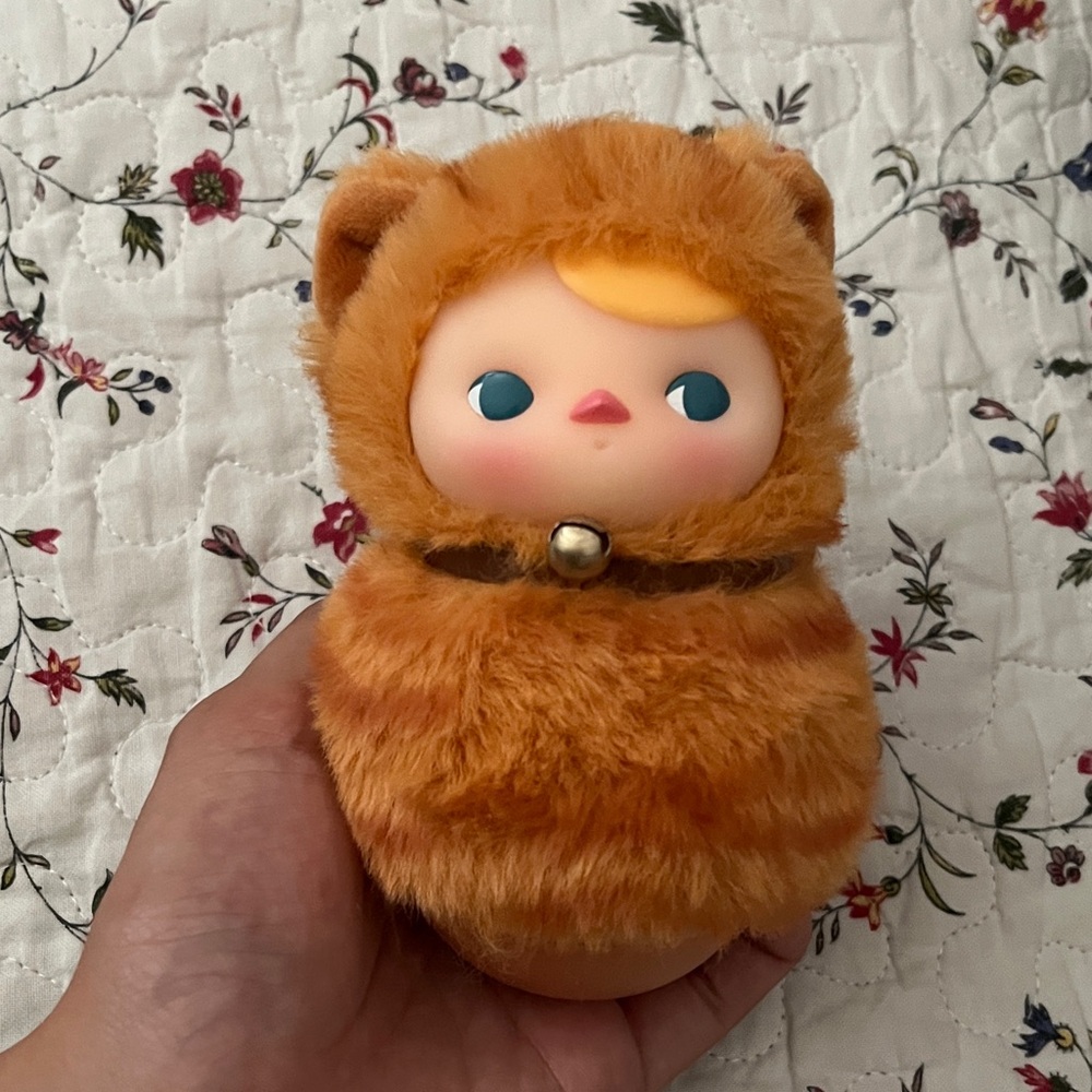 Popmart Roly-poly kitty series